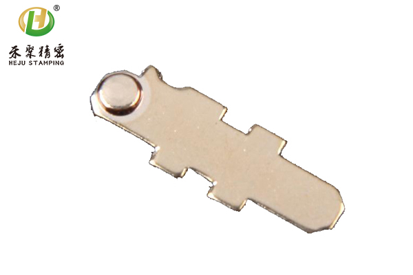 自動鉚合件 自動鉚合件